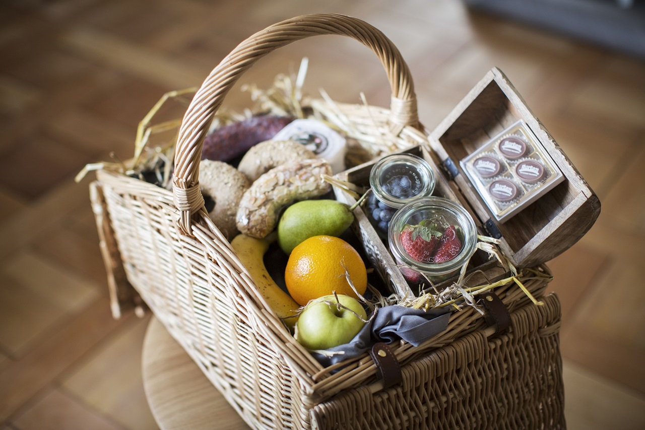 A bulging picnic basket is included in the room price.
